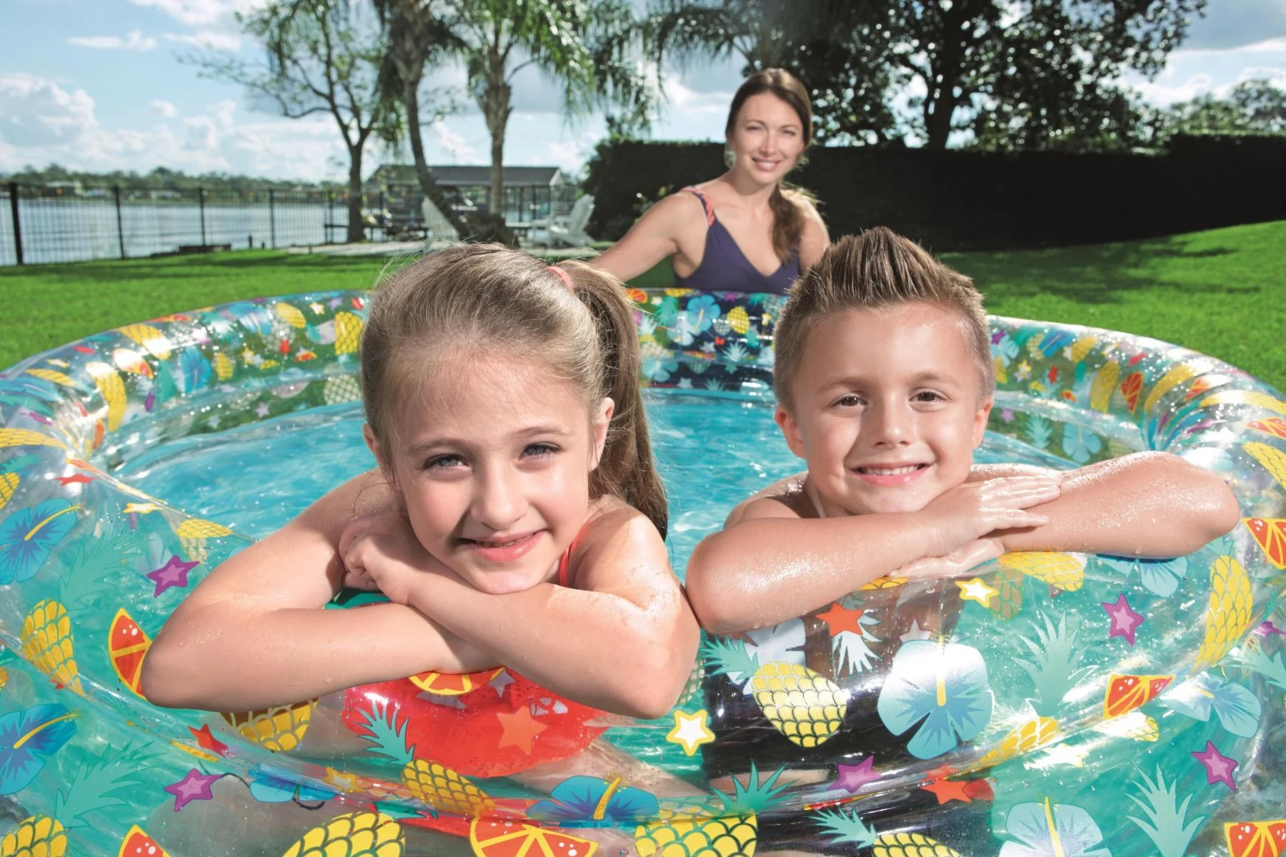 Tropical Themed Kids Inflatable Paddling Pool - Image 4