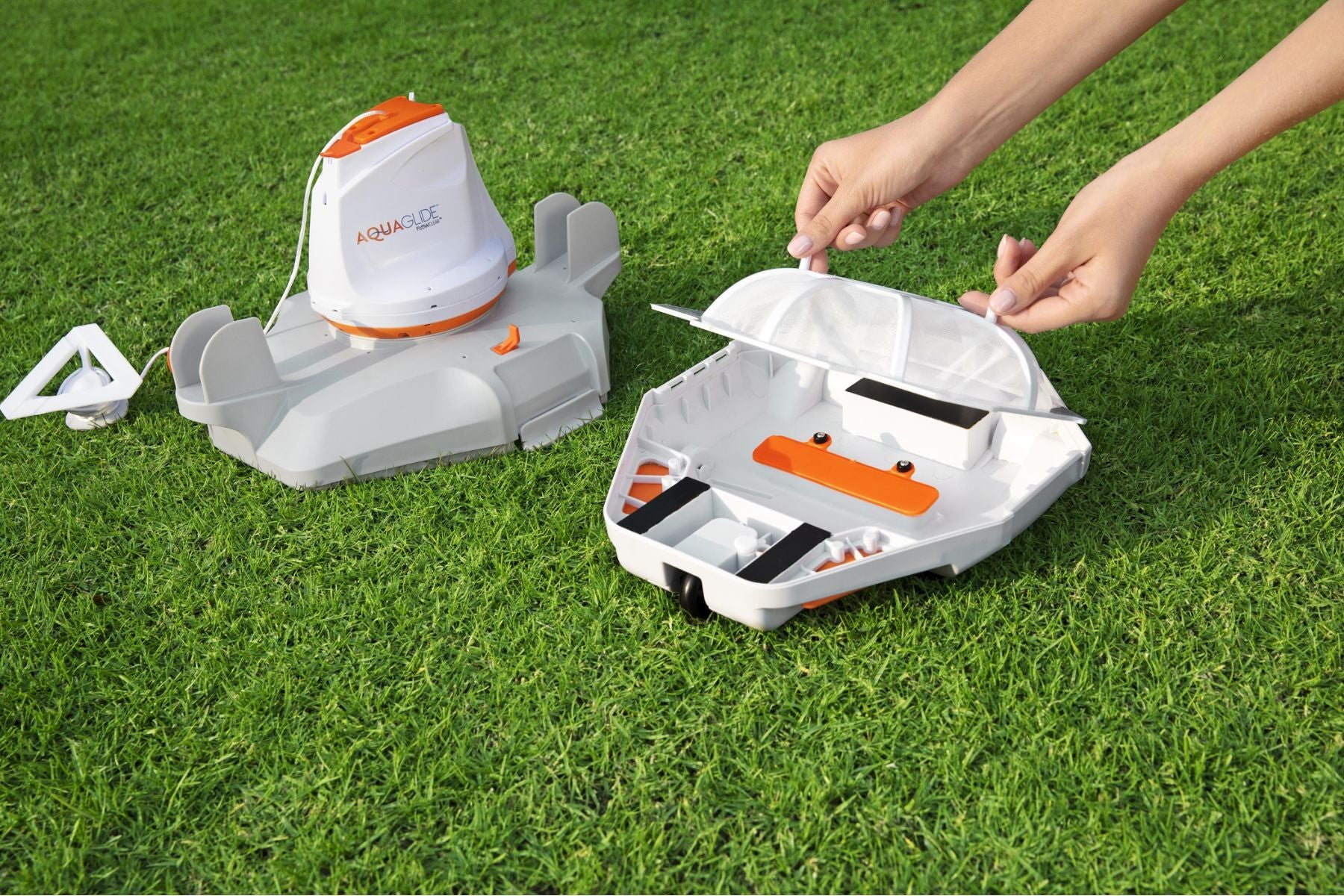 Aquaglide Automatic Pool Cleaning Robot Vacuum for Swimming Pools - Image 8