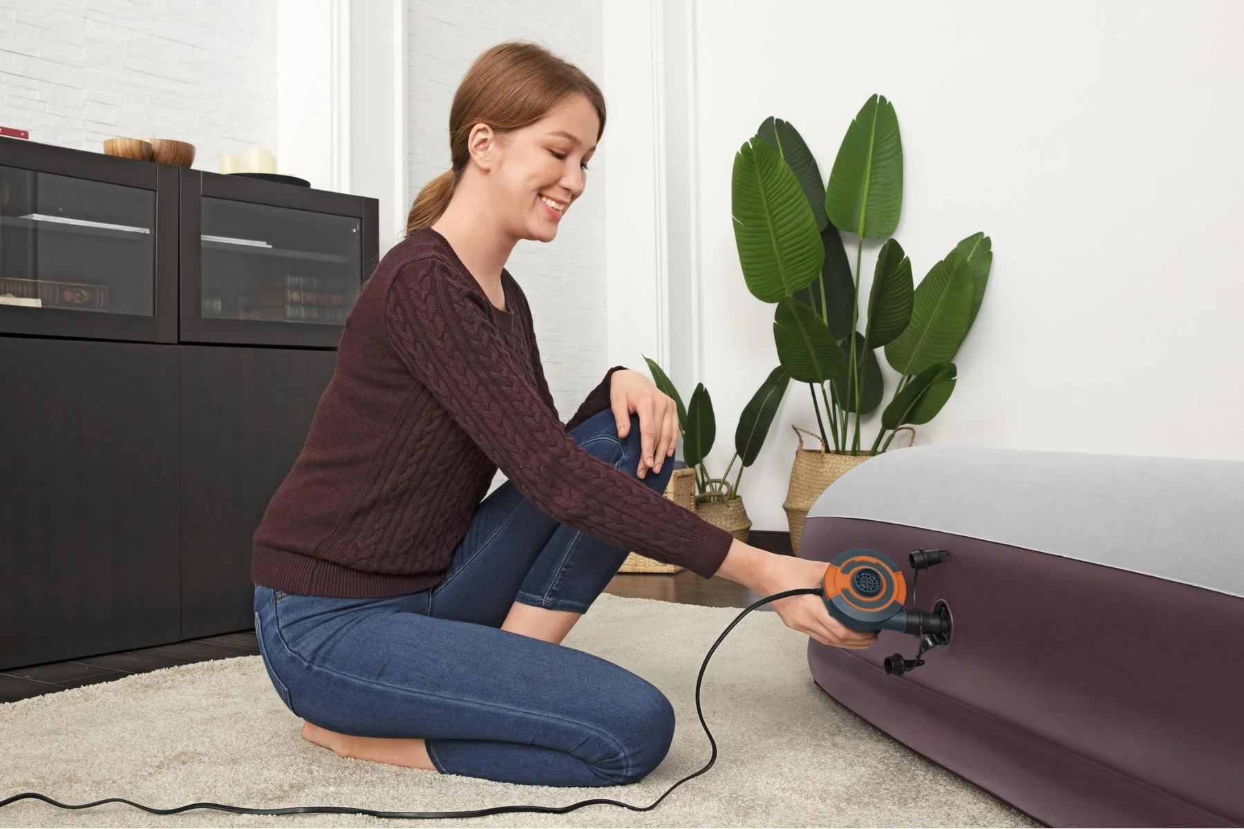 Sidewinder 220V-240V AC Air Pump - Image 4