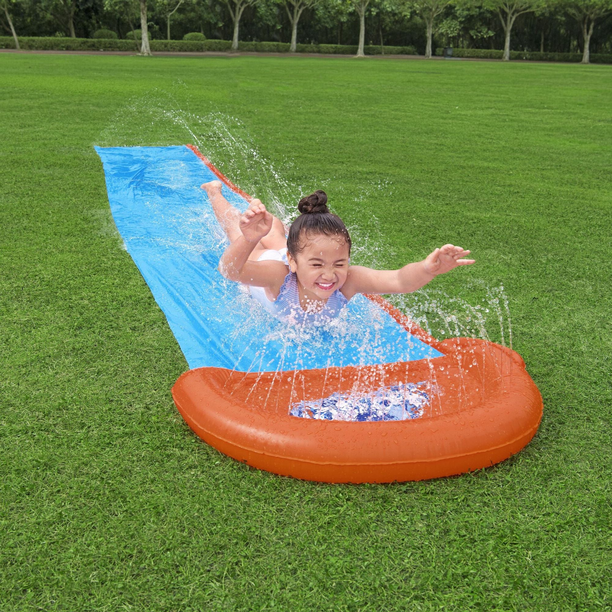 H2OGO! Single Slip and Slide, with Sprinklers - Image 4