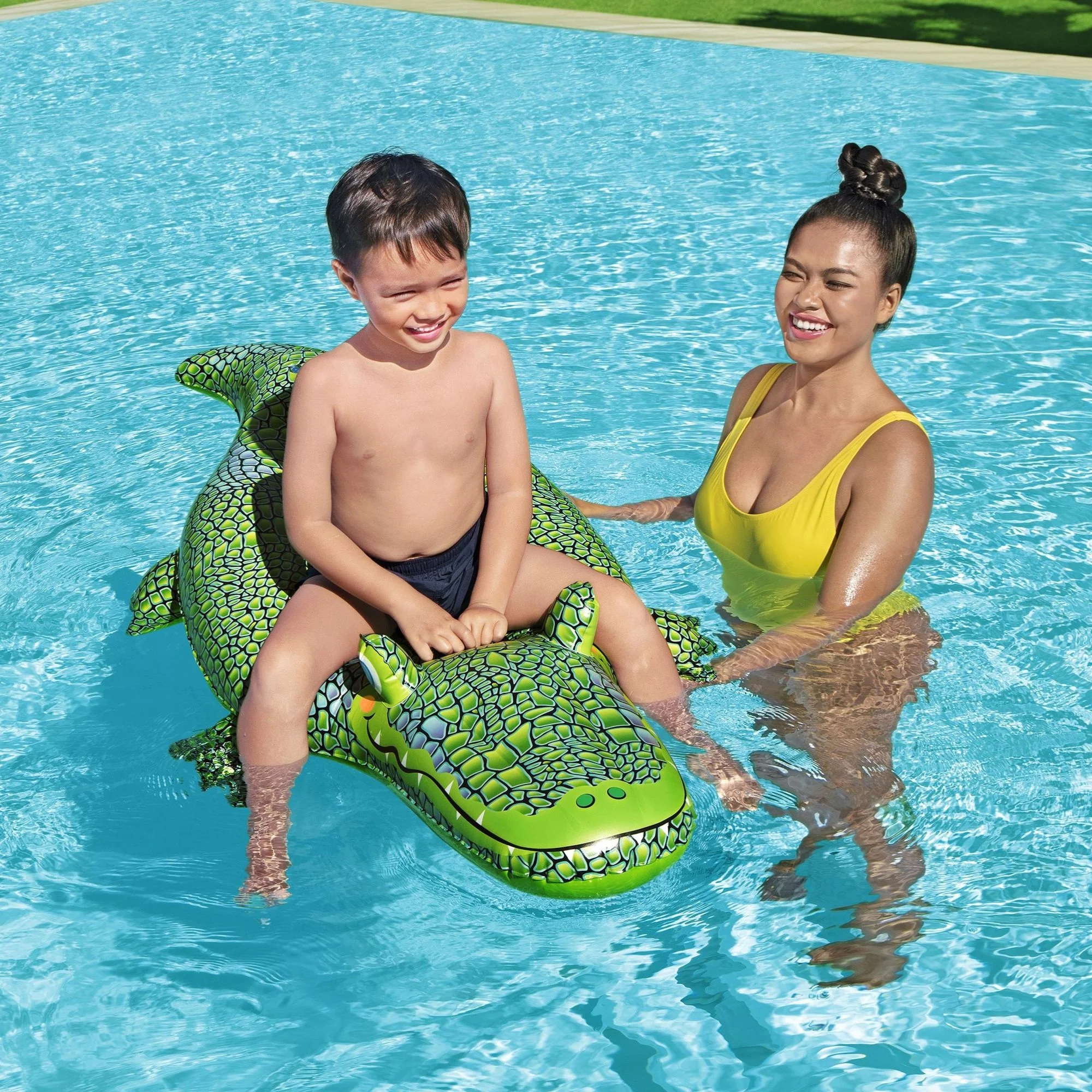 Inflatable Buddy the Croc Pool Float - Image 2