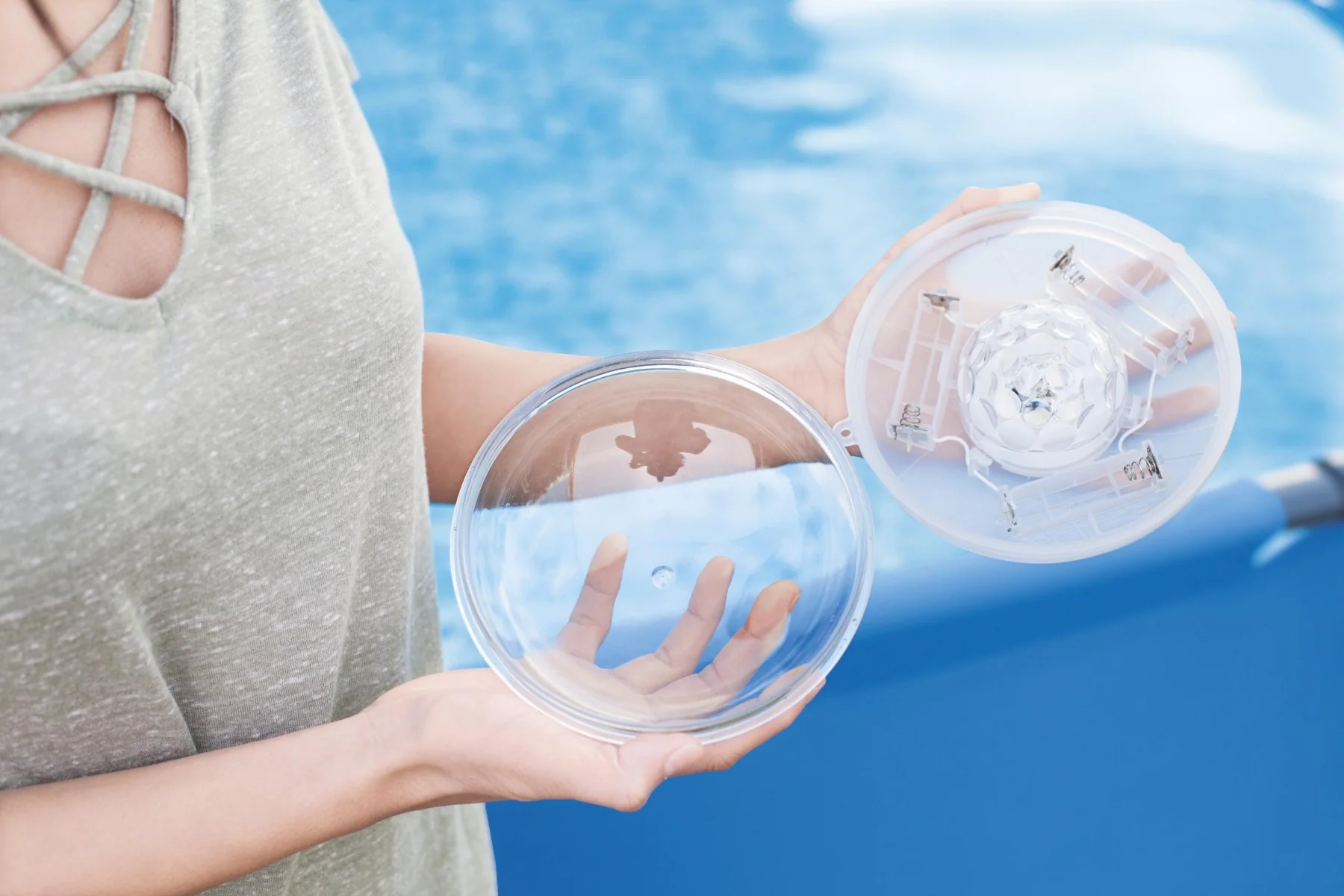 Floating Light For Hot Tub or Pool - Image 9