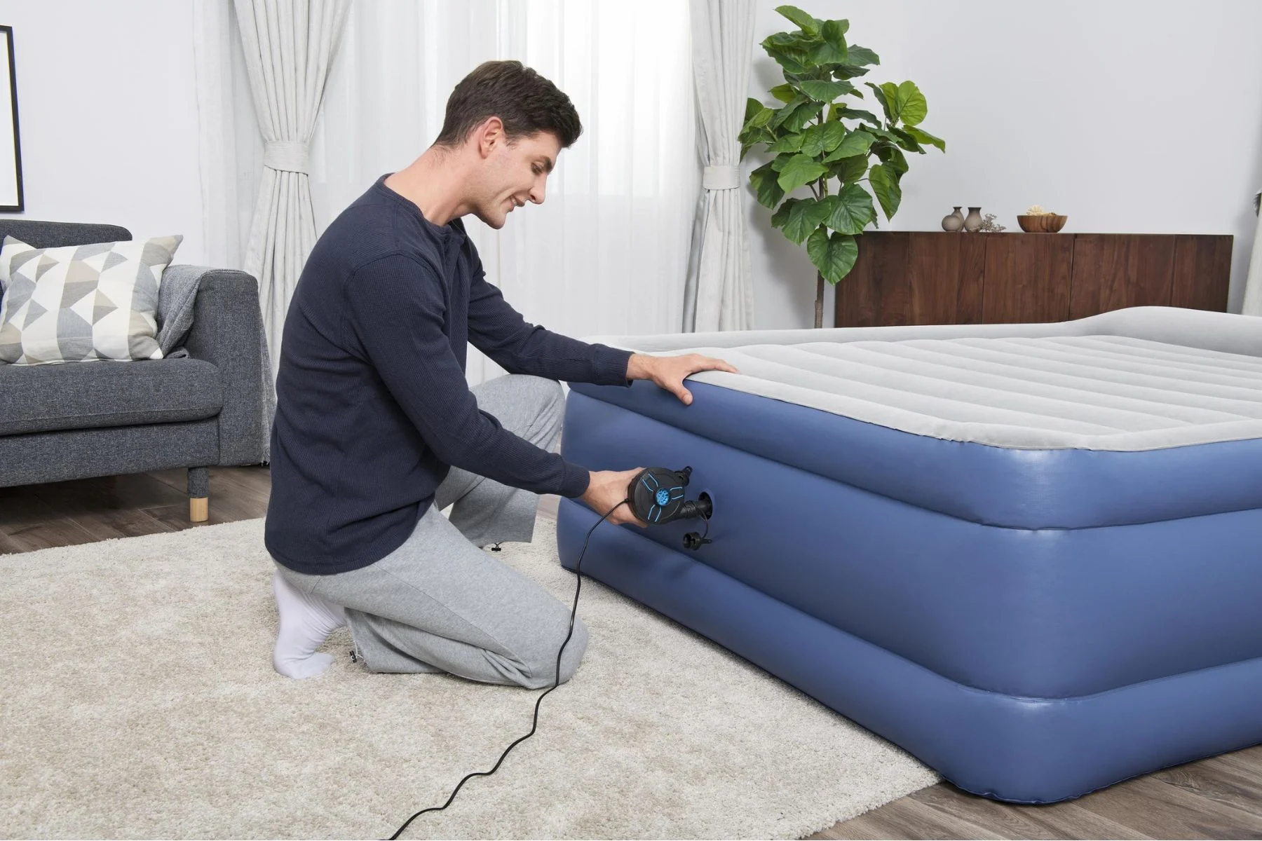 Powertouch AC Electric 3 Nozzle Air Pump - Image 4