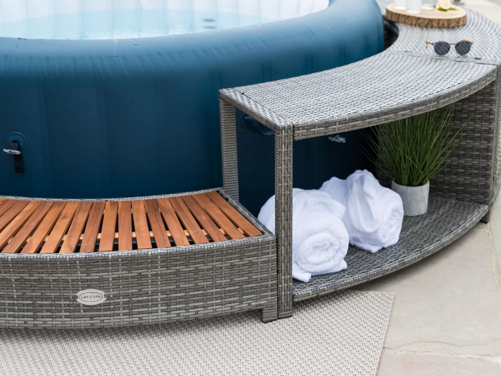 Round Rattan Hot Tub Surround 200cm Grey - Image 6