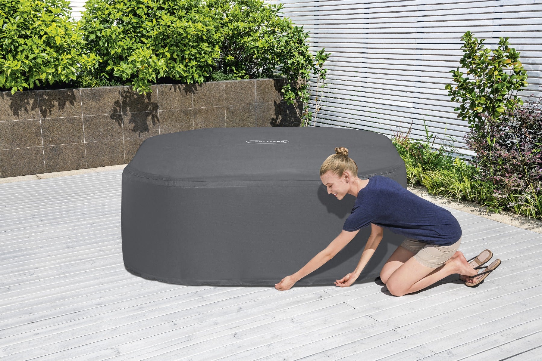 Square Thermal Hot Tub Cover - Large 201cm x 80cm - Image 10