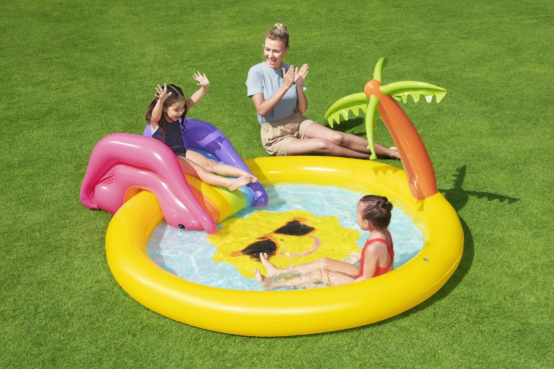 Sunnyland Splash Kids Paddling Pool Play Centre - Image 5
