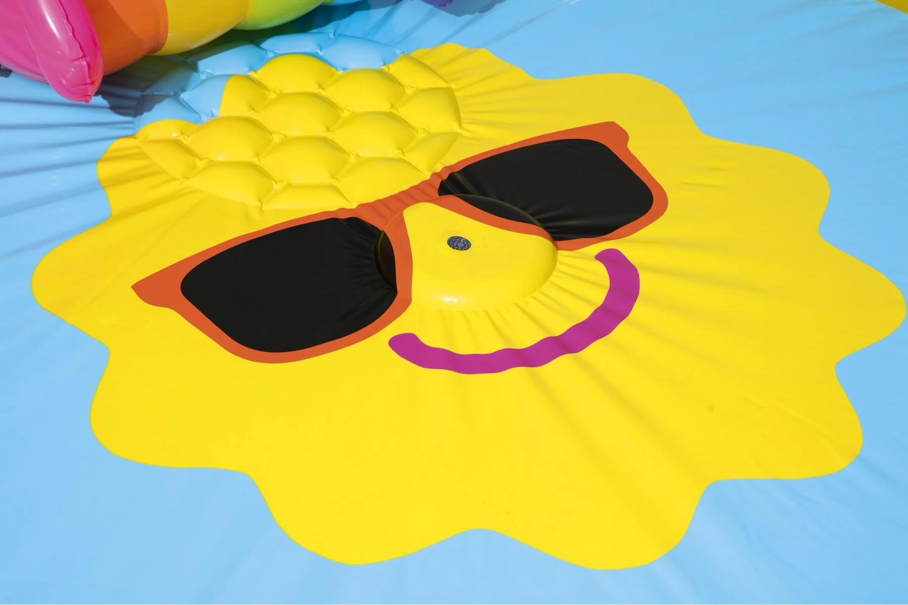 Sunnyland Splash Kids Paddling Pool Play Centre - Image 7