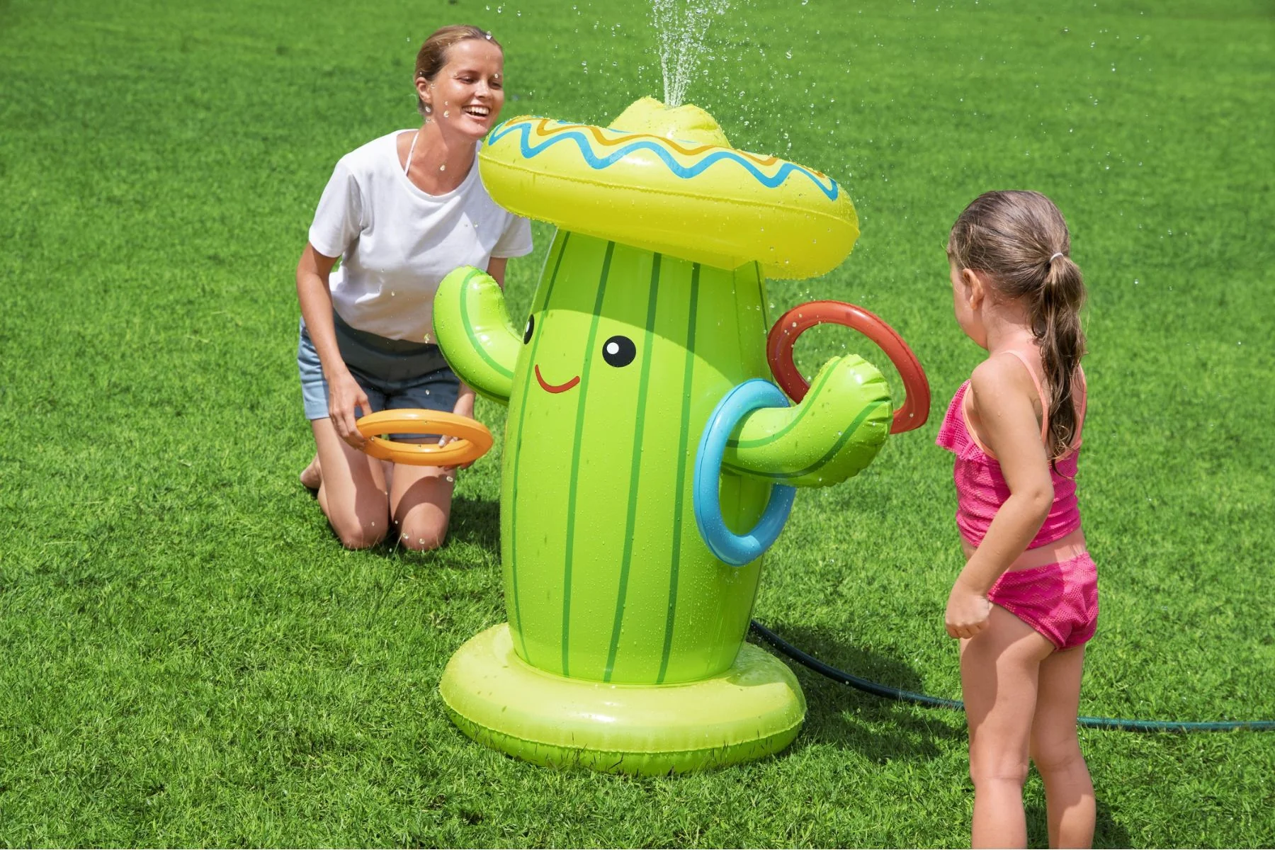 Inflatable Cacti Sprinkler, with Ring Toss - Image 4