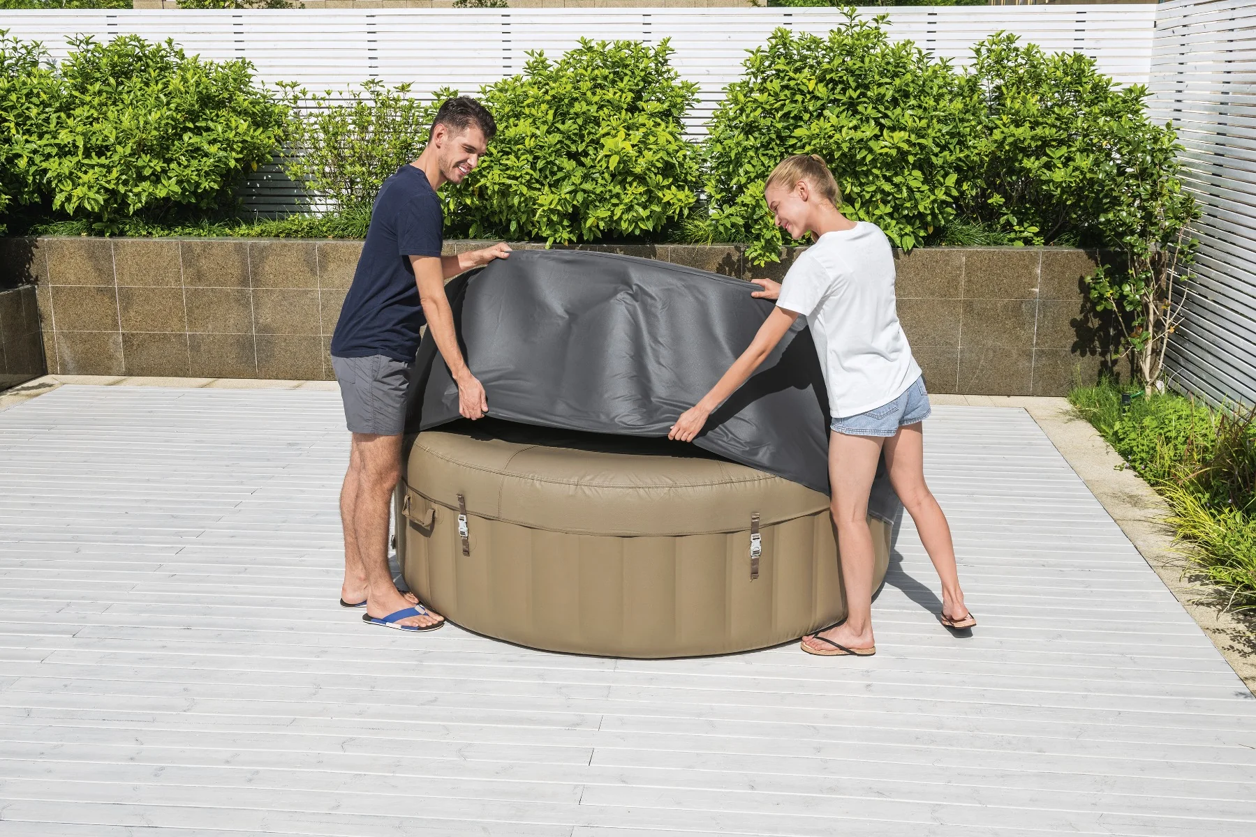 Round Thermal Hot Tub Cover - X Large 216cm x 80cm - Image 13